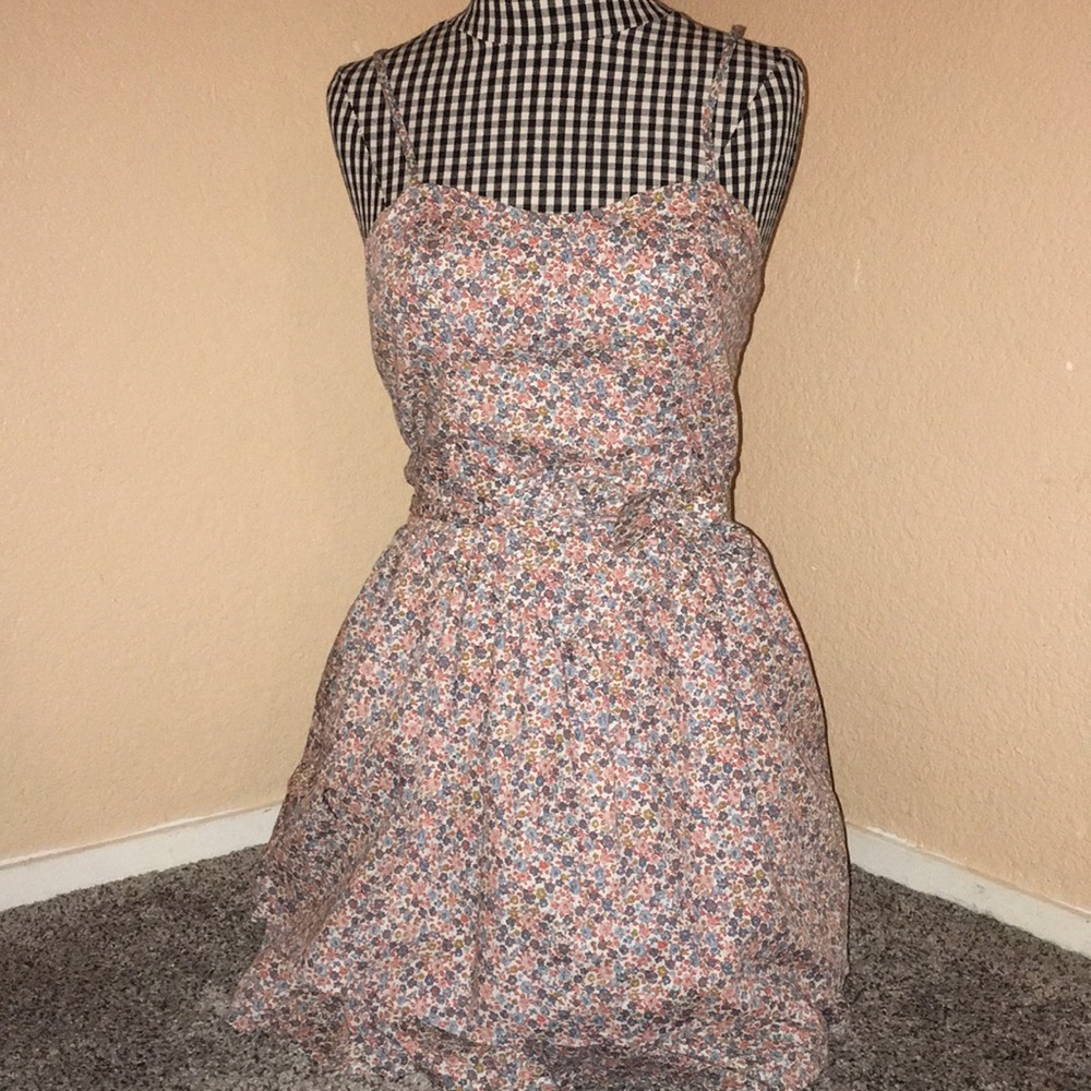 NEW Mossimo women’s floral dress size S